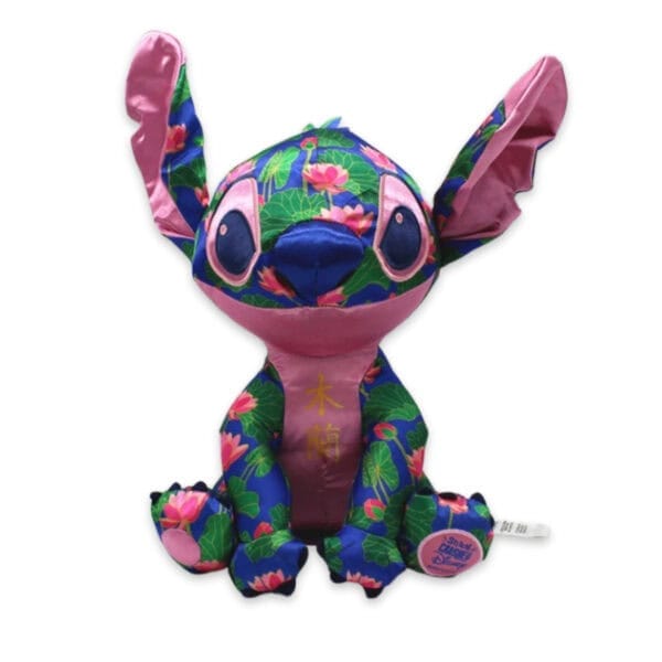 Stitch pluche knuffel in Mulan-thema outfit
