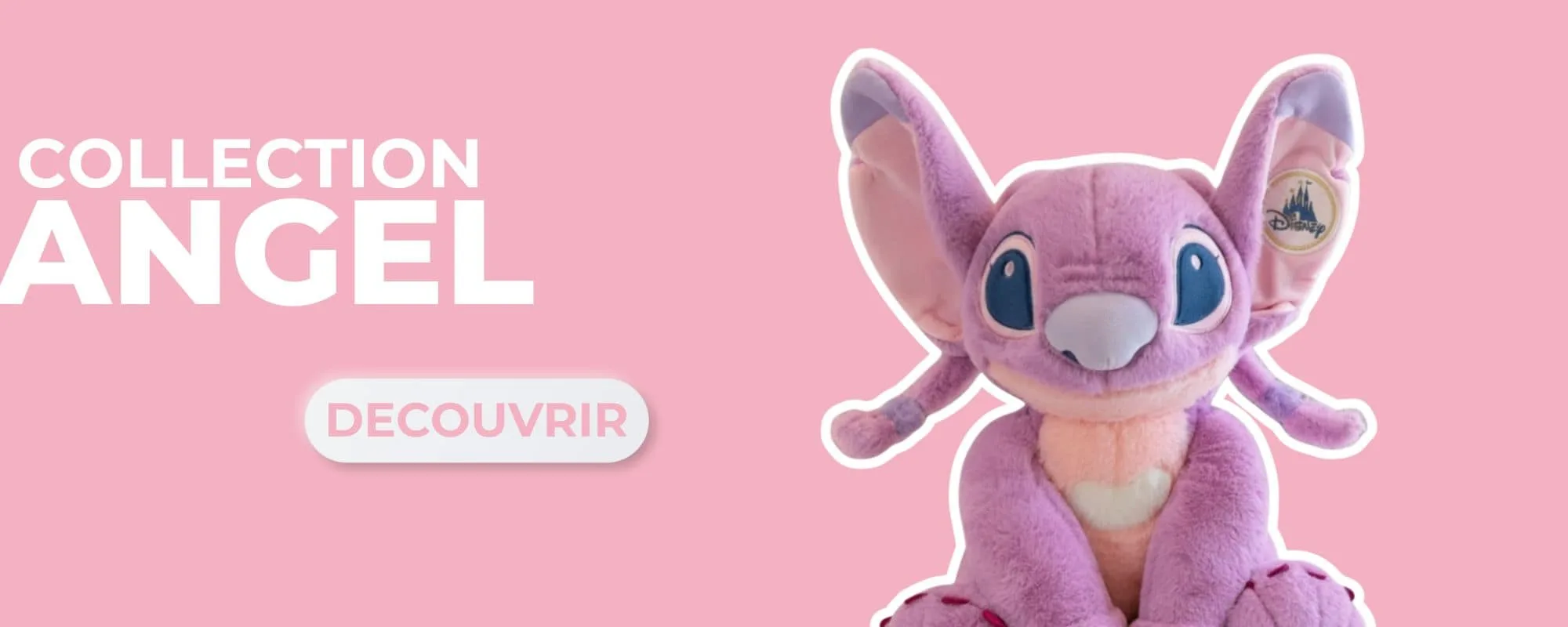 Angel (Lilo & Stitch) collectie met diverse figuren, speelgoed en een decoratieve mobiel.