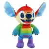 Pluche knuffel van Stitch in regenboogkleuren, symbool voor Pride.